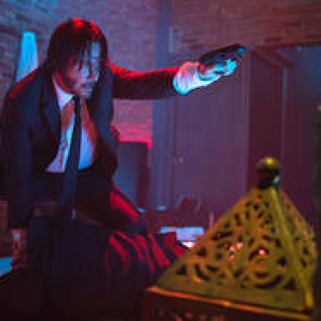 キアヌ・リーブス最新作『ジョン・ウィック』で着用の腕時計｜CARL F. BUCHERER