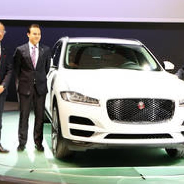 ジャガーのSUV「F Pace」日本初公開｜Jaguar