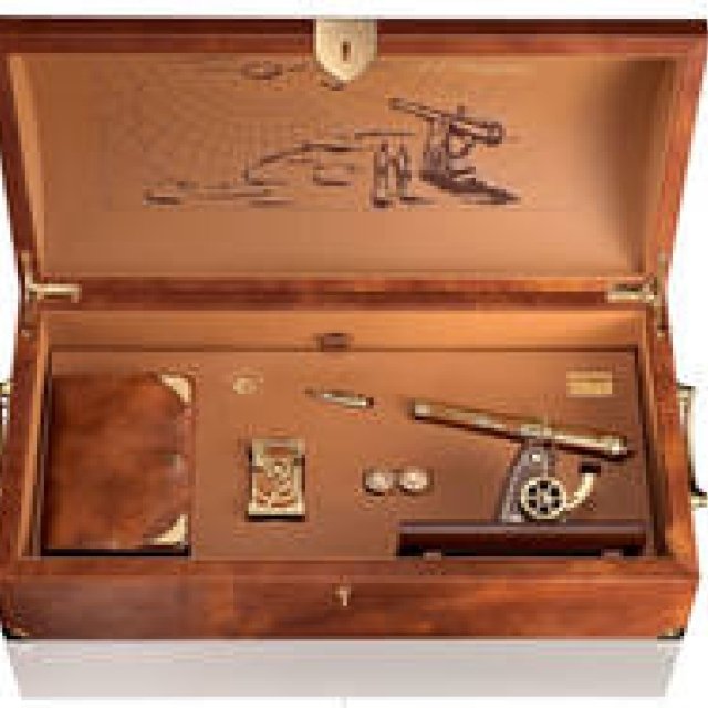 「ジュール・ヴェルヌ×エス・テー・デュポン」コレクション｜S.T. Dupont ギャラリー