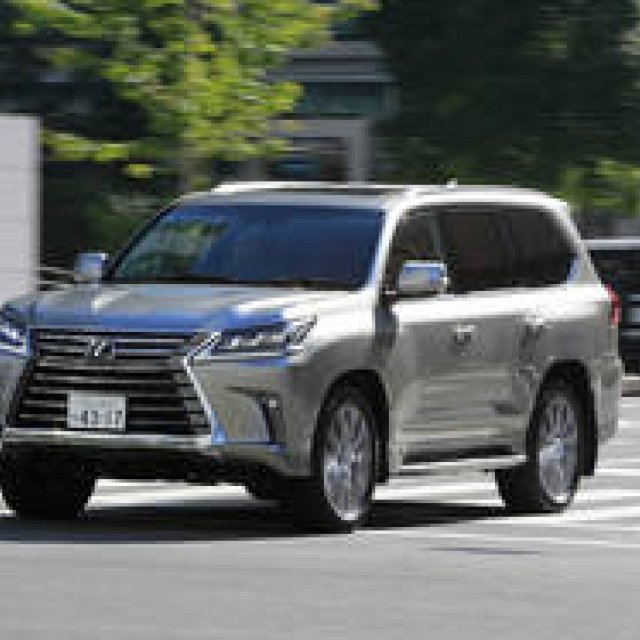 新型レクサス LX570に試乗｜LEXUS ギャラリー
