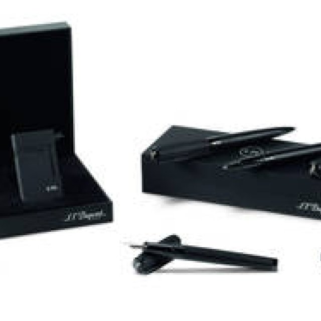 名作レンズのトリュビュートアクセサリー「0.95」シリーズが誕生｜LEICA ギャラリー