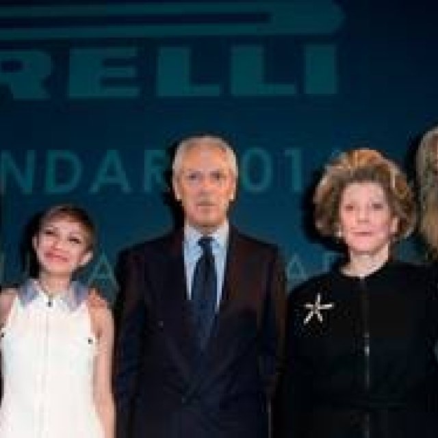 2016年版ピレリカレンダーが登場｜Pirelli ギャラリー