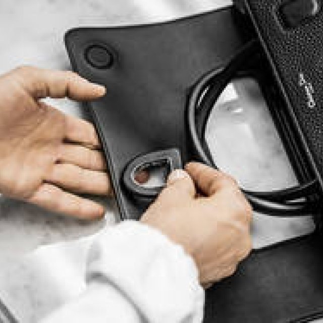 「ディオールエヴァー」 一つのバッグが誕生するまで｜DIOR ギャラリー