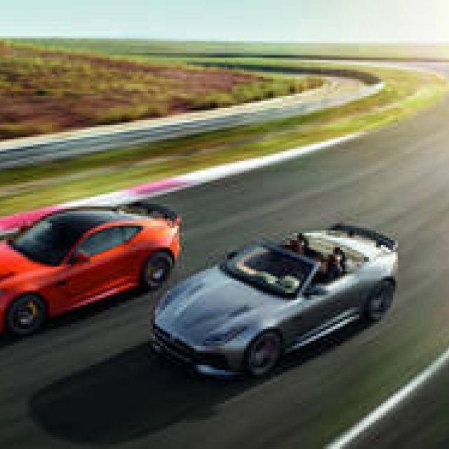 ジャガー史上最も早くパワフルな「F-TYPE SVR」が受注開始｜Jaguar ギャラリー