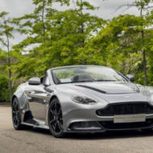 ワンオフで製作した究極のロードスター発表｜Aston Martin ギャラリー