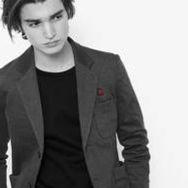 スマホアプリで暖まる未来型日常着「I / O COLLECTION」発売｜MINOTAUR ギャラリー