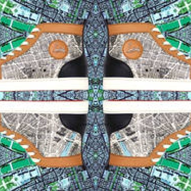 パリのマップ柄が特徴的な「Plan de Paris」コレクション登場｜Christian Louboutinギャラリー