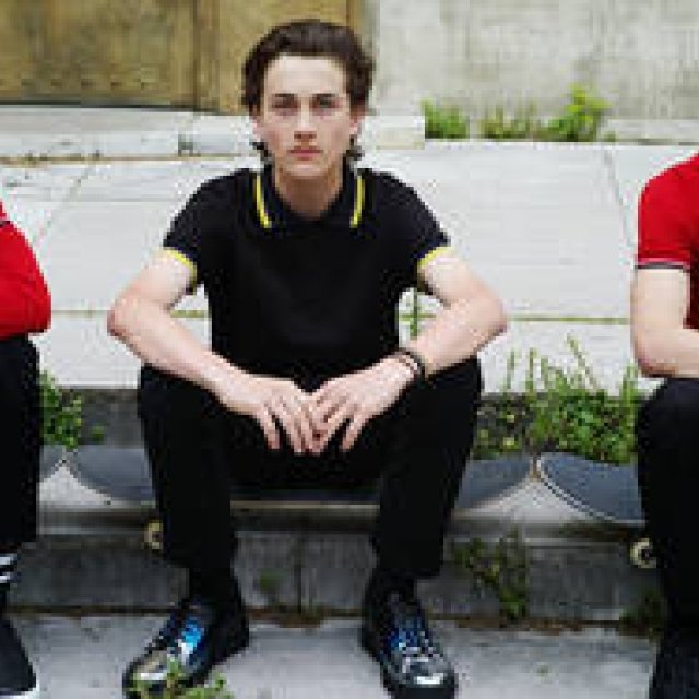 ラリー・クラークが撮る、ディオール オムのB06コレクション｜DIOR HOMME ギャラリー