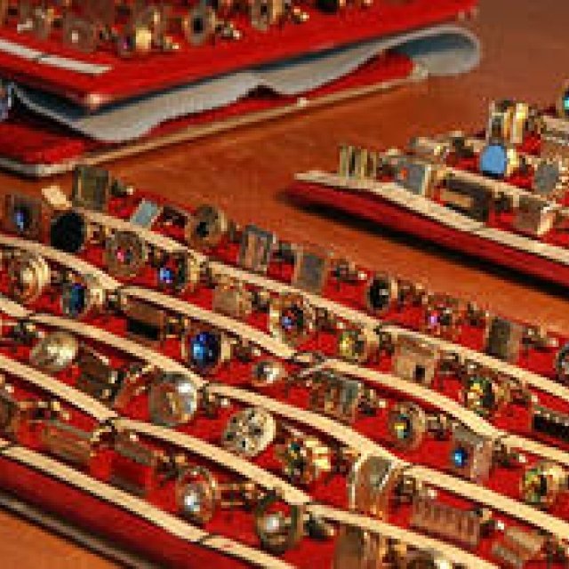 ヴィンテージカフリンクスを生み出す「ルイファグラン」｜Louis FAGLIN ギャラリー