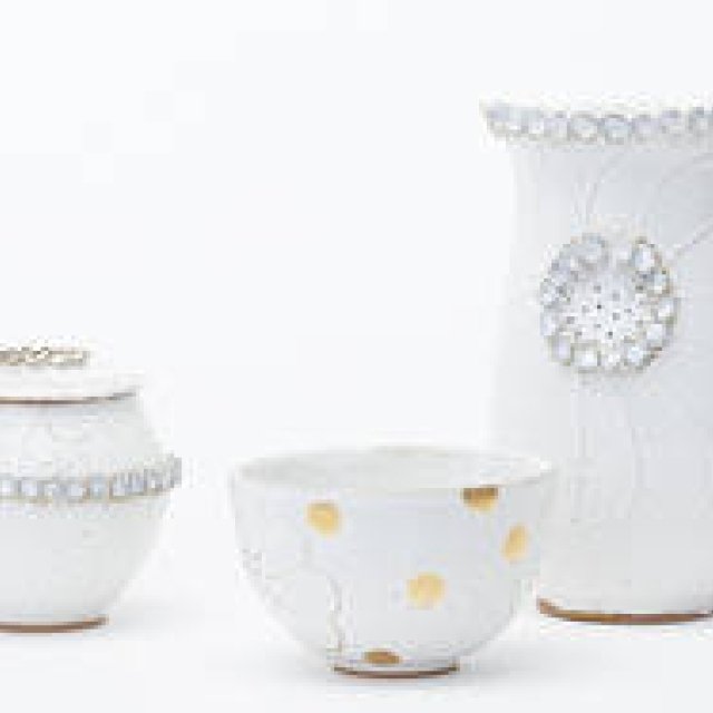 自然の美しさを陶器に表現する岡崎裕子展「PETAL 花びらの器」が開催｜ART ギャラリー