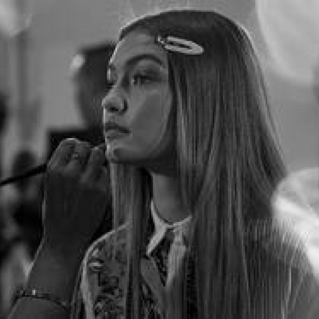 ヴェルサーチ 2017年春夏ウィメンズコレクション｜VERSACE