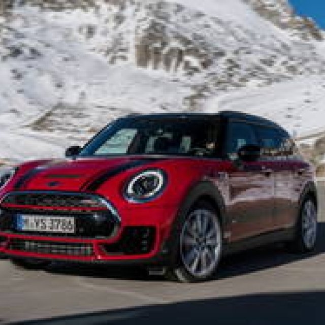 ジョン・クーパー・ワークスの名を冠した最強のクラブマン｜Mini ギャラリー