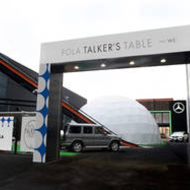 ポーラとコラボレーションした美の体験イベントを開催｜Mercedes-Benz ギャラリー