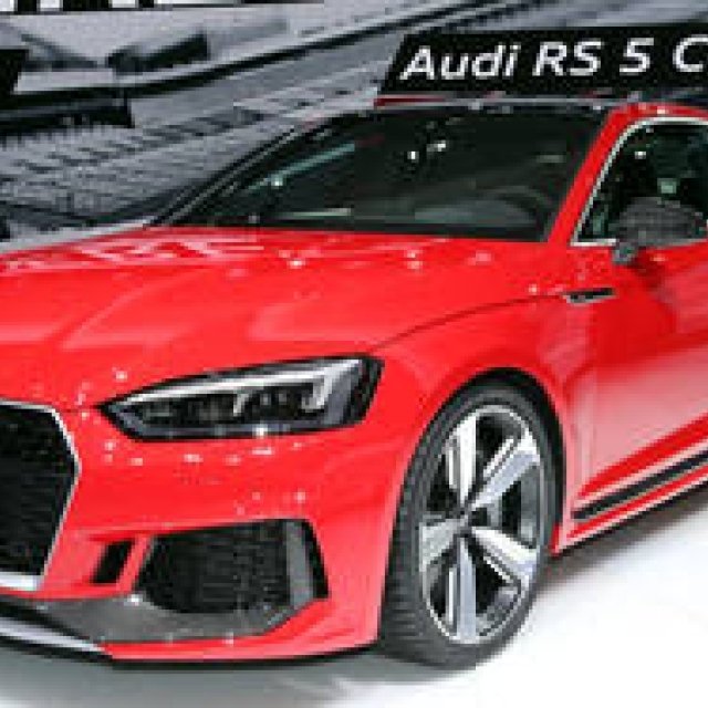 新型RS 5クーペをジュネーブショーで披露｜Audi ギャラリー