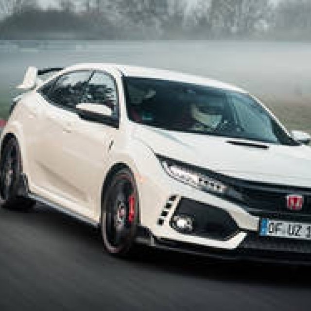 シビック タイプRがニュルブルクリンクでFF最速を記録｜Honda ギャラリー