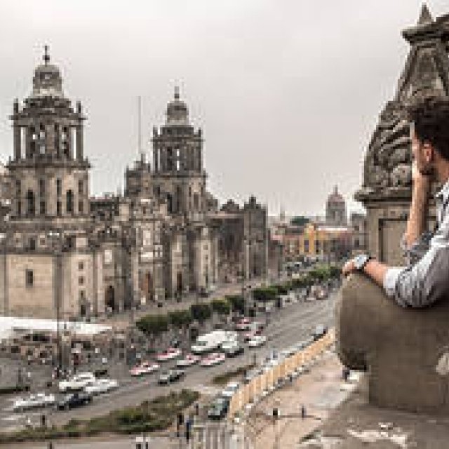 世界が恋する腕時計「ロレアート・アラウンド・ザ・ワールド」｜GIRARD-PERREGAUX ギャラリー