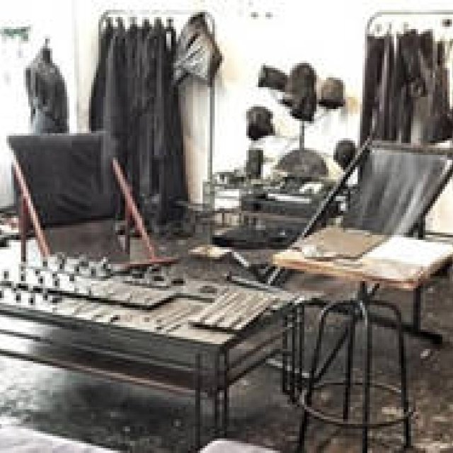 日本古来の伝統工芸とも融合して、ただひとつのミニマルな世界観を創造｜T.A.S ギャラリー