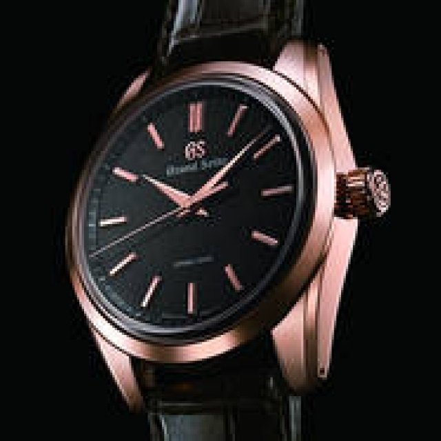 18Kピンクゴールドケースを採用した「スプリングドライブ8Days」｜GRAND SEIKO