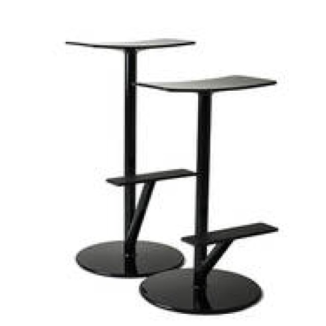 コンセプトは森林。樹幹から別れる枝の分岐をイメージしたハイスツール ｜MAGIS ギャラリー