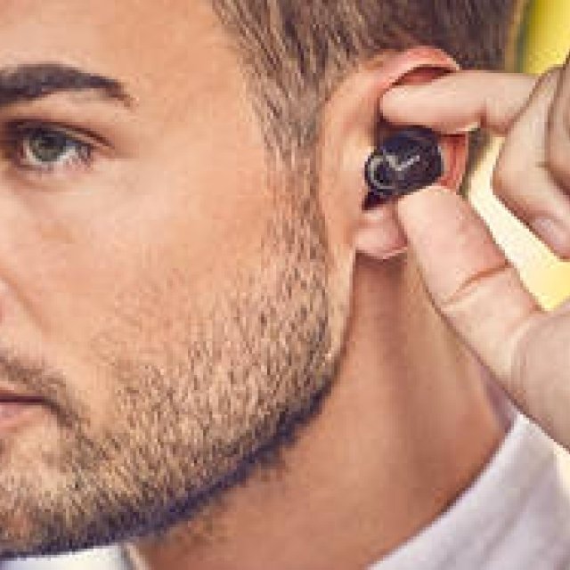 音楽が途切れずに安定。ノイズキャンセリングの没頭感はさすが、ソニー｜Sony ギャラリー