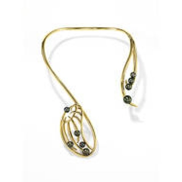 花々のフォルムを大胆に素描する“flatland”新作ジュエリーが登場｜TASAKI ギャラリー