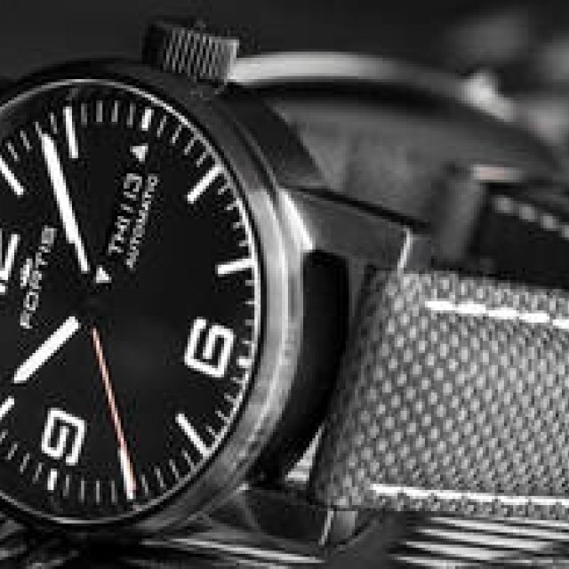 シンプルイズムが際立つ「スペースマティック」に2種類の2017年モデルが誕生｜FORTIS ギャラリー