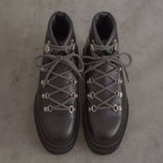 フットザコーチャー初のクライミングブーツ｜foot the coacher ギャラリー