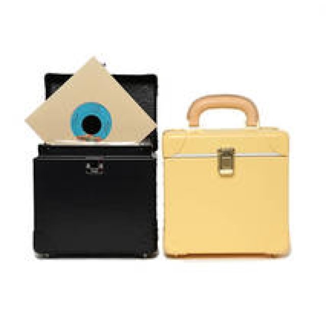 バルカナイズド・ファイバーによる7インチ・レコード用ケース｜TIMEVOYAGER × BEAMS RECORDS ギャラリー