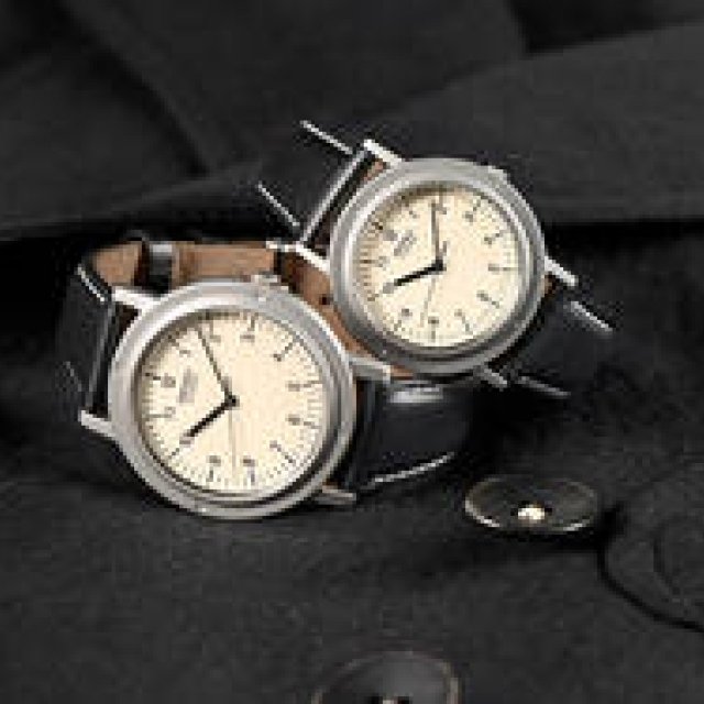 故スティーブ・ジョブス氏が愛した伝説のノームコアウオッチ「シャリオ」｜SEIKO　ギャラリー