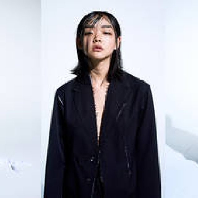 ヨウジヤマモトの新ライン「B Yohji Yamamoto」、の2018年秋冬コレクションがスタート。｜Yohji Yamamoto　ギャラリー