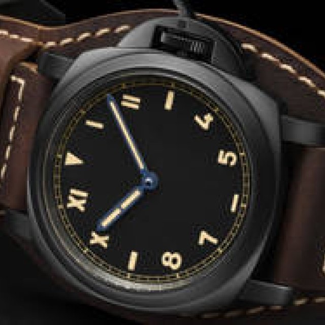 マスキュリンさ、際立つ「ルミノール カリフォルニア エイトデイズ DLC-44mm」｜PANERAI　ギャラリー