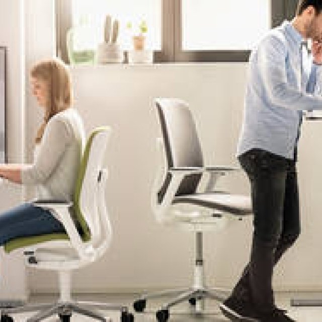 ウィルクハーンのポップアップ・ショーケース「W」が開催中｜Wilkhahn ギャラリー