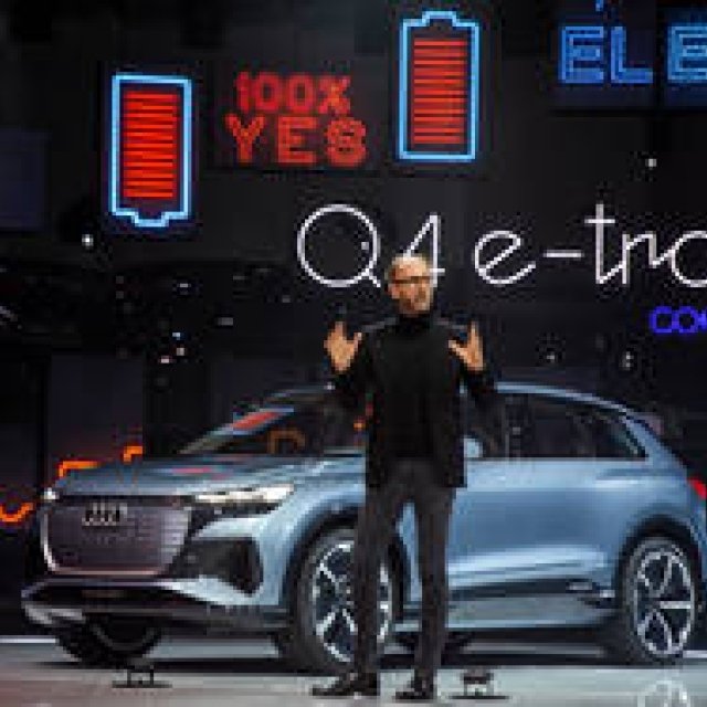 アウディがコンパクトな電動SUV「Q4 e-tron コンセプト」を発表｜Audi ギャラリー