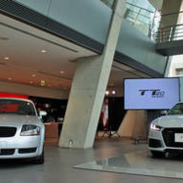 アウディTT改良及び20周年記念モデルを発表｜Audi ギャラリー
