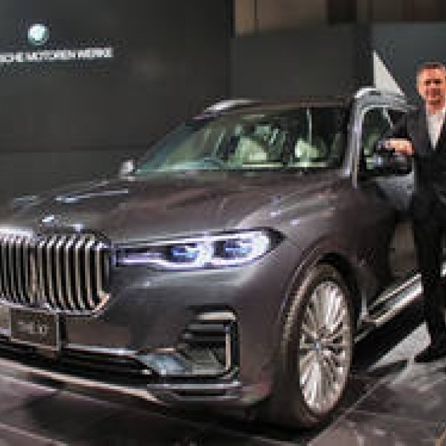 BMW最上級サルーン「7シリーズ」と最上級SUV「X7」を国内同時発表｜BMW ギャラリー