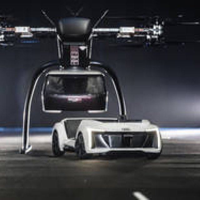 アウディ、エアバスやイタルデザインと“空飛ぶタクシー”をテスト｜Audi ギャラリー