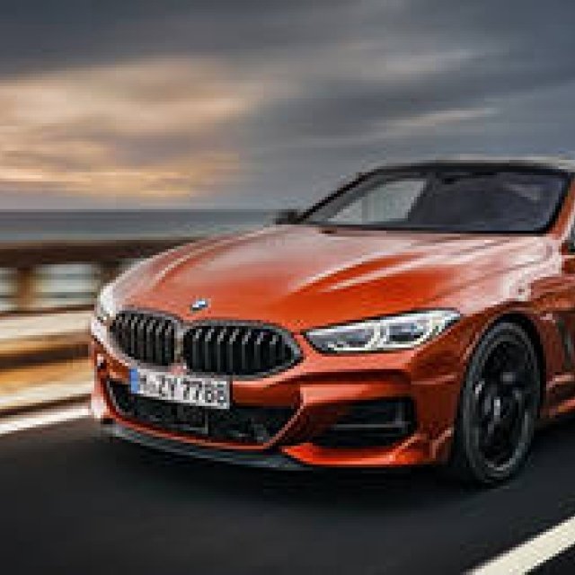 BMWの新たなるフラッグシップクーペ「8シリーズ」に試乗｜BMW ギャラリー