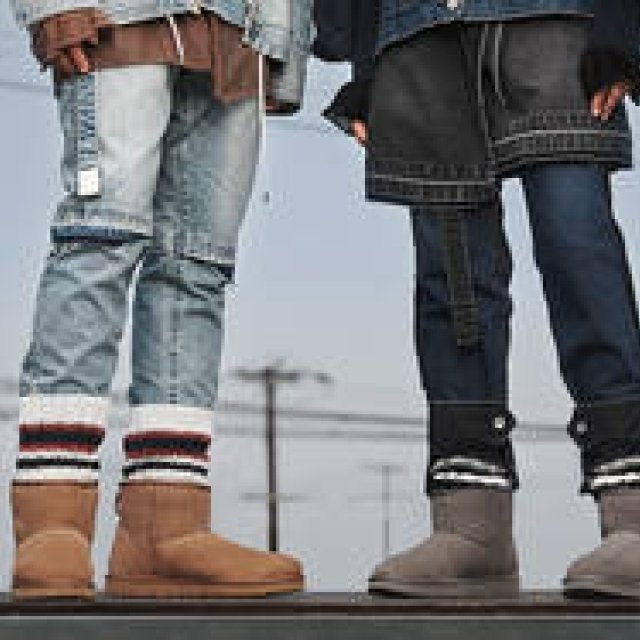 UGG×SACAIの2018年秋冬コラボレーション｜UGG×sacai ギャラリー