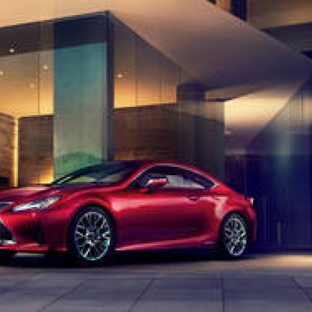 レクサスの2ドアクーペ「RC」がマイナーチェンジ｜Lexus ギャラリー