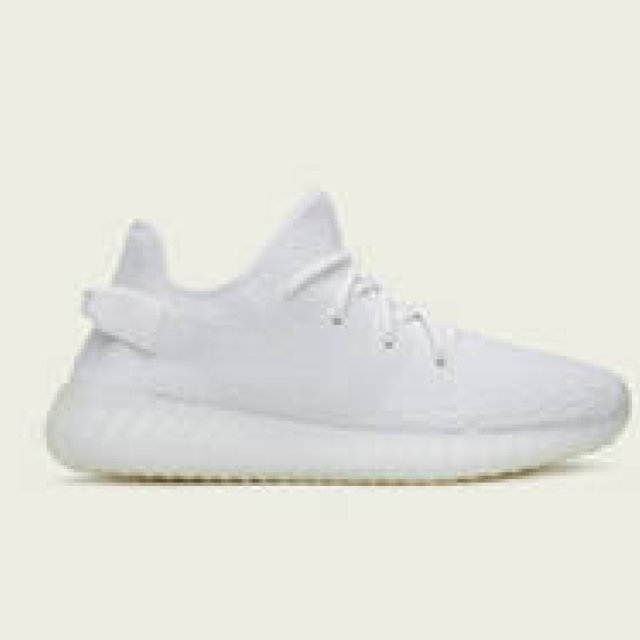 抽選でしか手に入らないアディダス×カニエ・ウエストの新作スニーカー｜adidas　ギャラリー