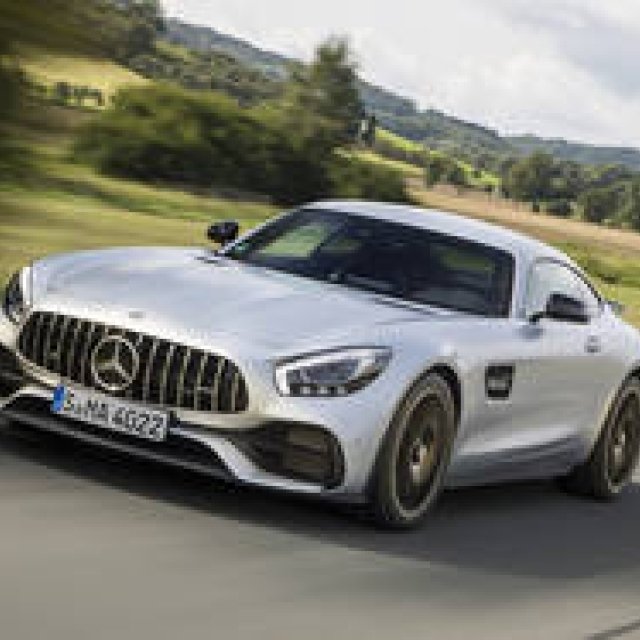 AMG GTとAMG GT Sが一部改良でさらにパワーアップ｜Mercedes-AMG