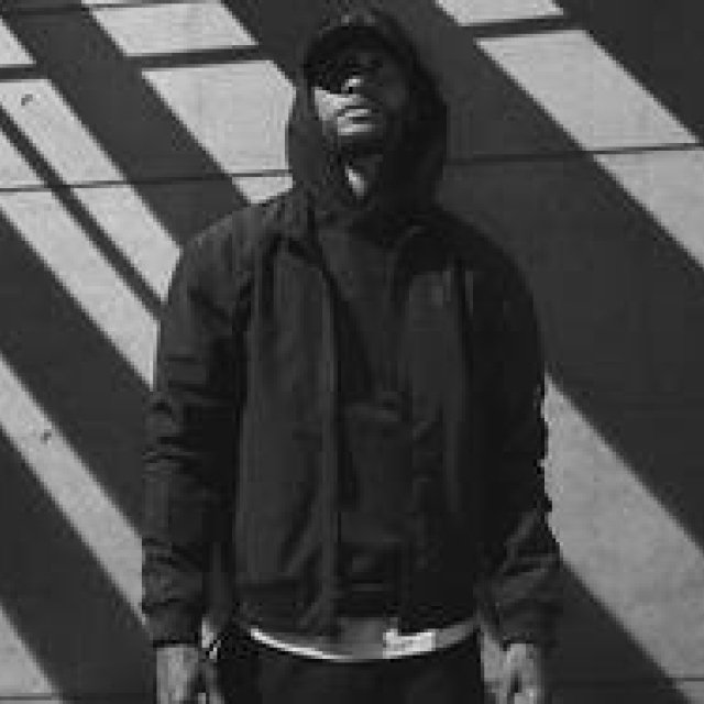 ナイキ、レブロン・ジェームズとの新作はジョン・エリオットとの共作｜NIKE