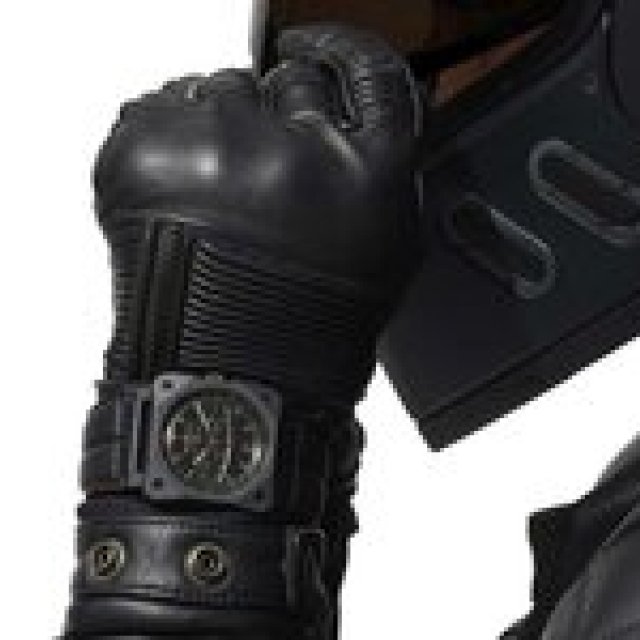 オートバイ計器の特別なデザインを採用した新作「BR 03-94 BLACKTRACK」｜Bell & Ross