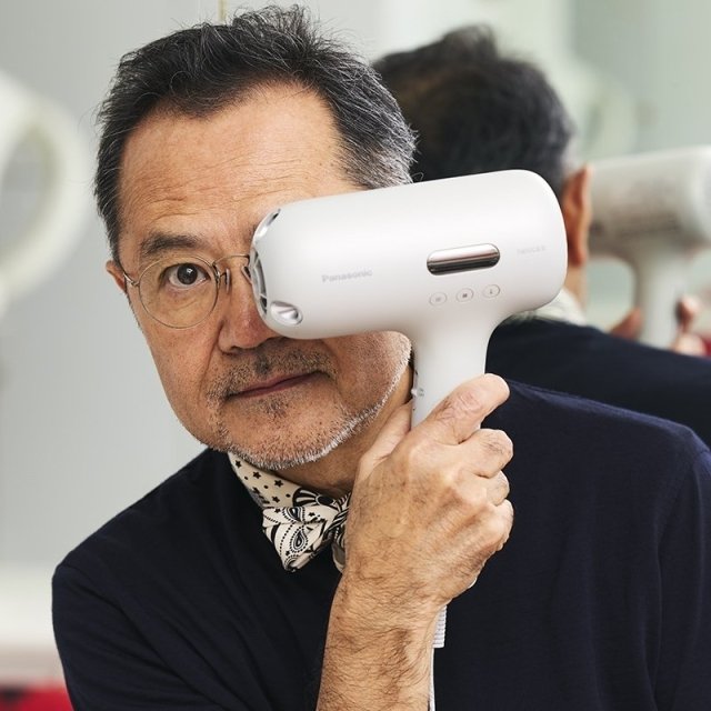 テクノロジーと美意識と出会う。ヘアスタイリストhiro TSUKUIが衝撃を受けた〈nanocare ULTIMATE〉の革新性 