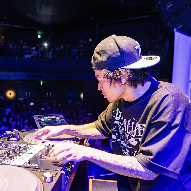 DMC世界大会が日本で初開催！ DJ FummyがバトルDJ界最高の栄誉・クラシック部門の世界王者に