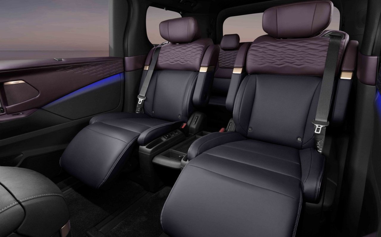 モビリティショーでエルグランドなど3つのフラッグシップを公開