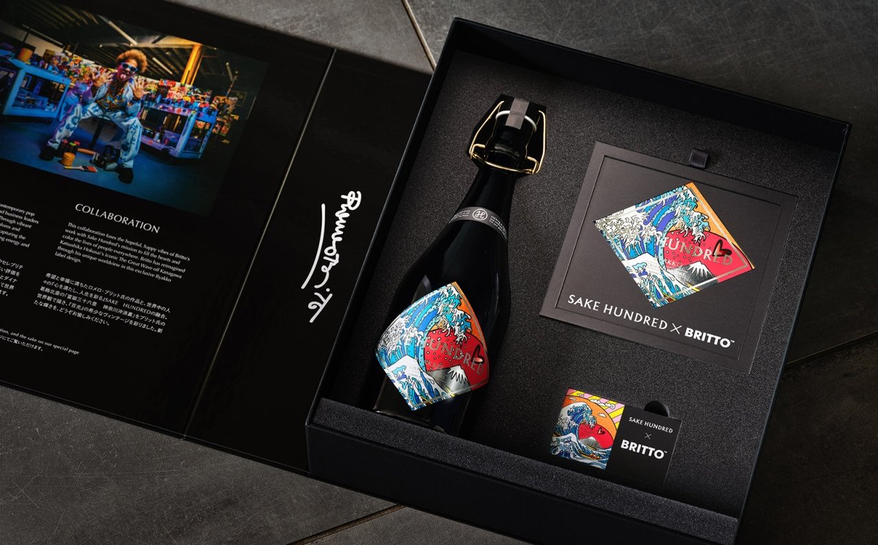 なぜ、日本酒にアートボトルが必要なのか？　SAKE HUNDRED「百光」初の5年熟成をロメロ・ブリット氏が彩る