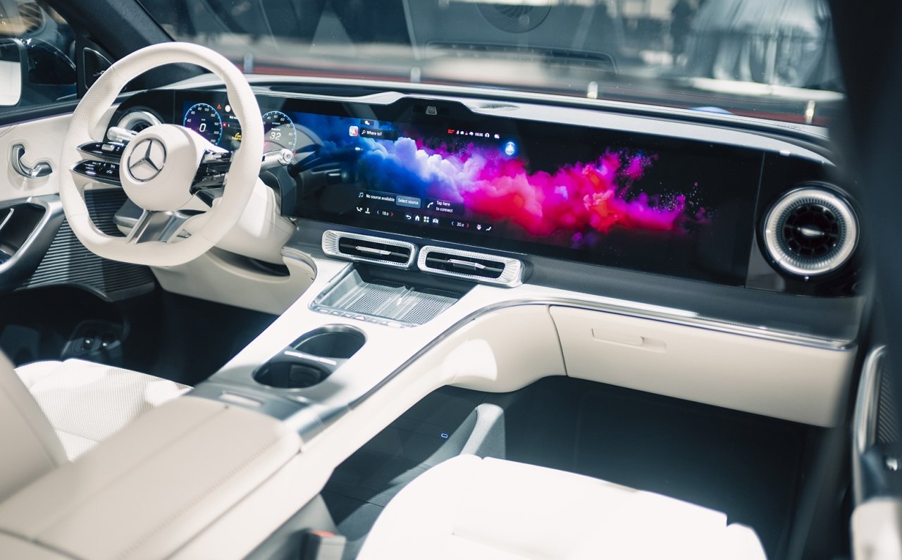 モビリティショーでAMG初のBEV「コンセプトAMG GT XX」をアジアプレミア