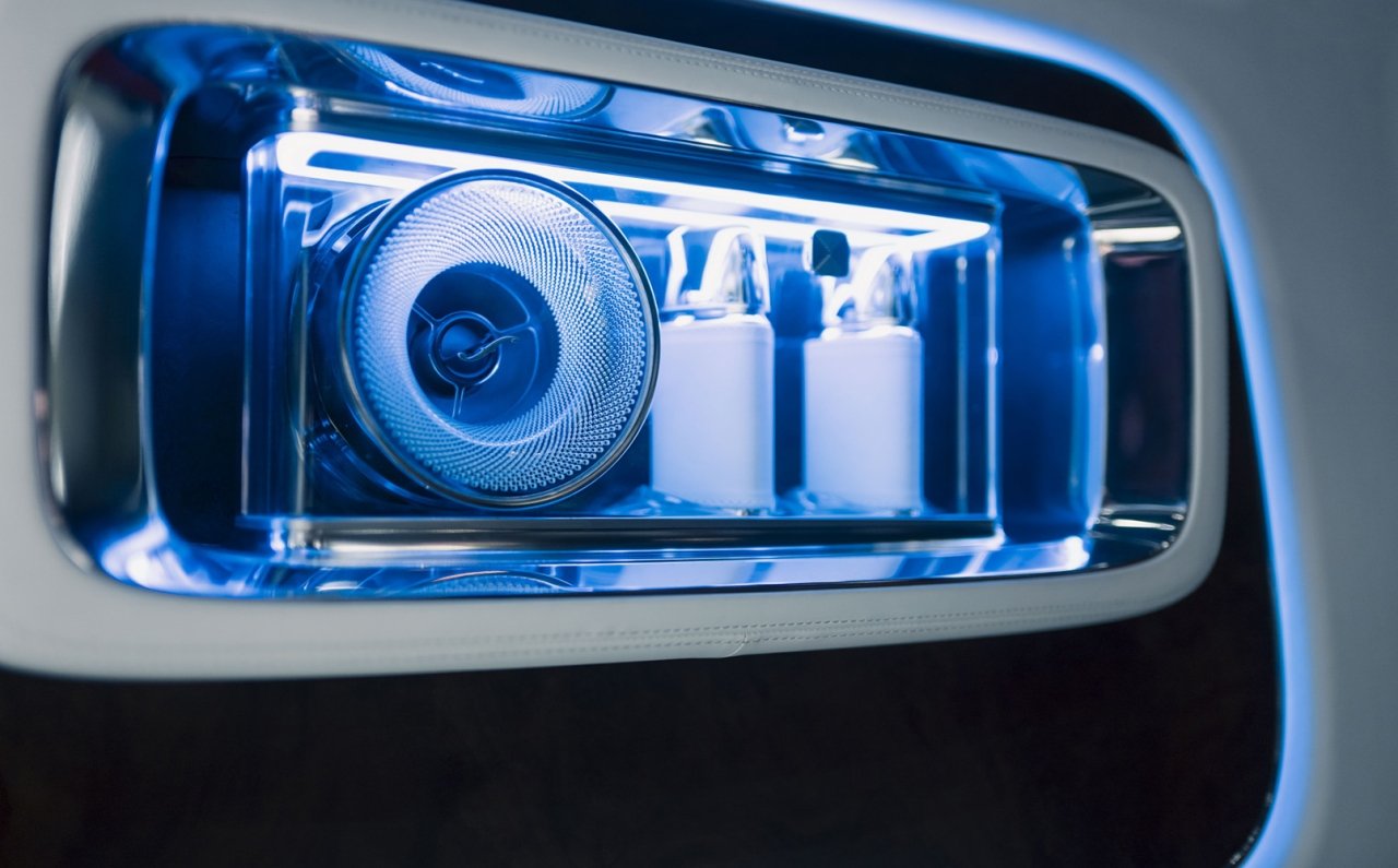 モビリティショーでAMG初のBEV「コンセプトAMG GT XX」をアジアプレミア