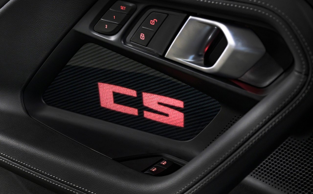 BMW、モビリティショーで最新の「ノイエ・クラッセ」モデルをアジア初披露